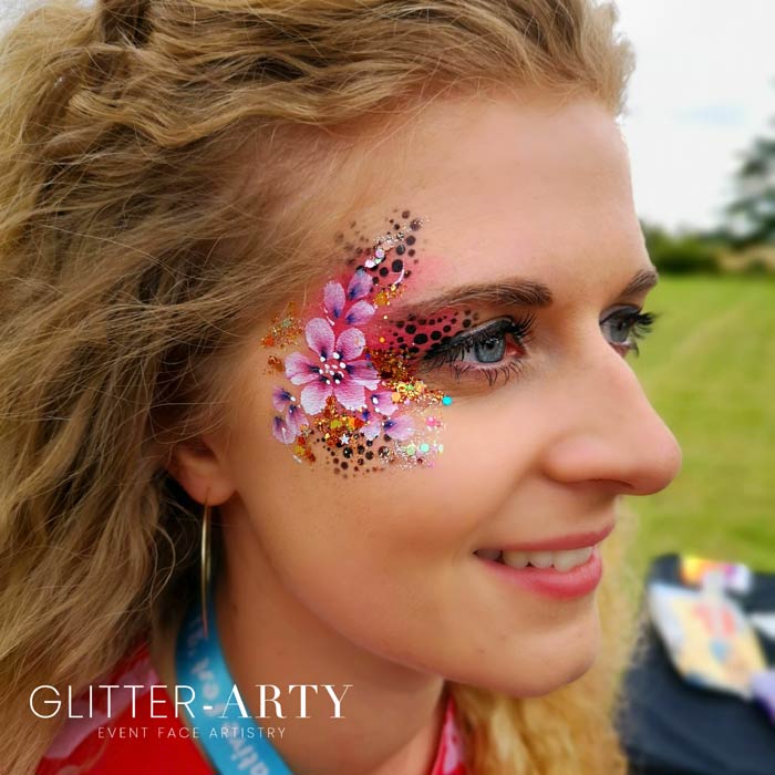 Glitter-Arty: Face Painting or Art Form? - Trendy Art Ideas